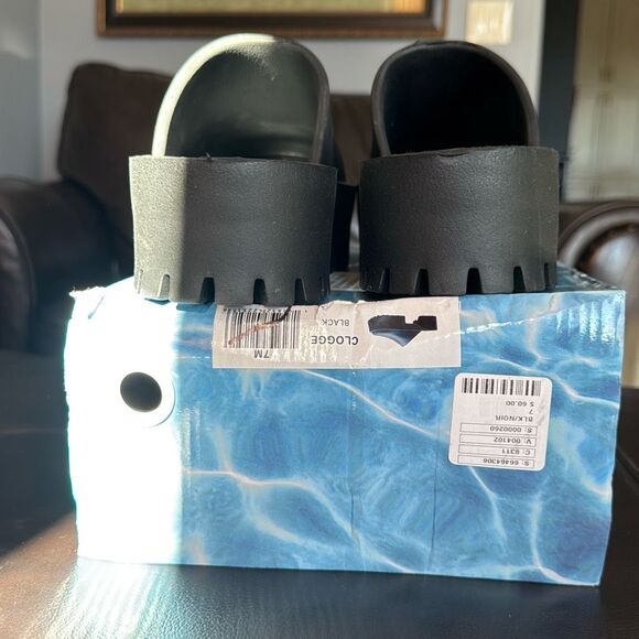 Jeffrey Campbell Woman Black Mule Clogs - Picture 6 of 10